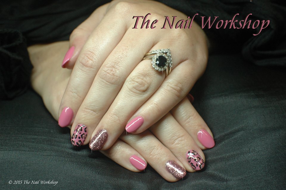 Gel II Pink with leopard print and glitter